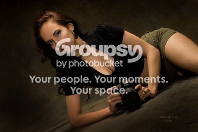 http://i403.photobucket.com/albums/pp115/andrewfordpics/StephanieP_019.jpg