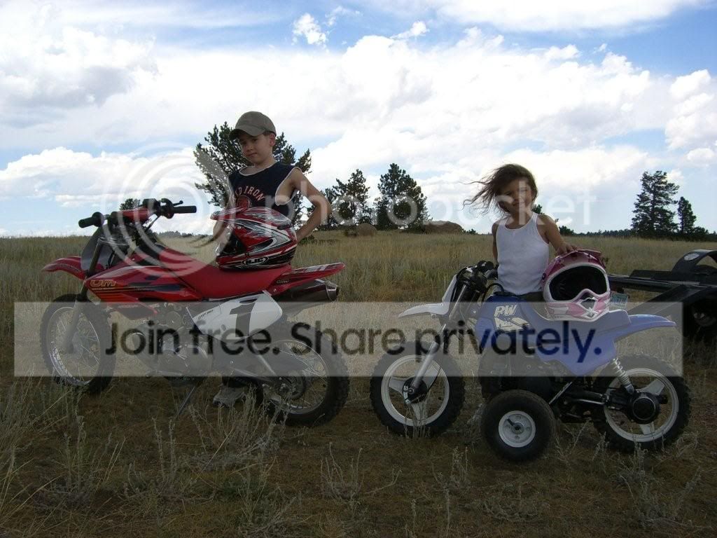 Kids with bikes photo CIMG0424.jpg