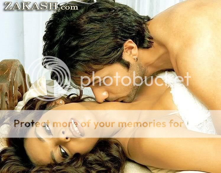 Mallika Sherawat Image ...