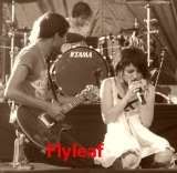 thFlyleaf2.jpg Flyleaf image by jessabrooks_101