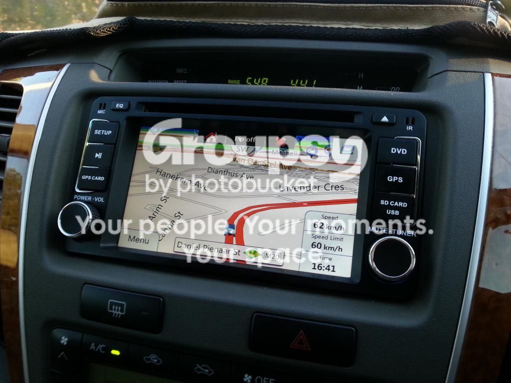 Reverse camera screen and pdc combination
